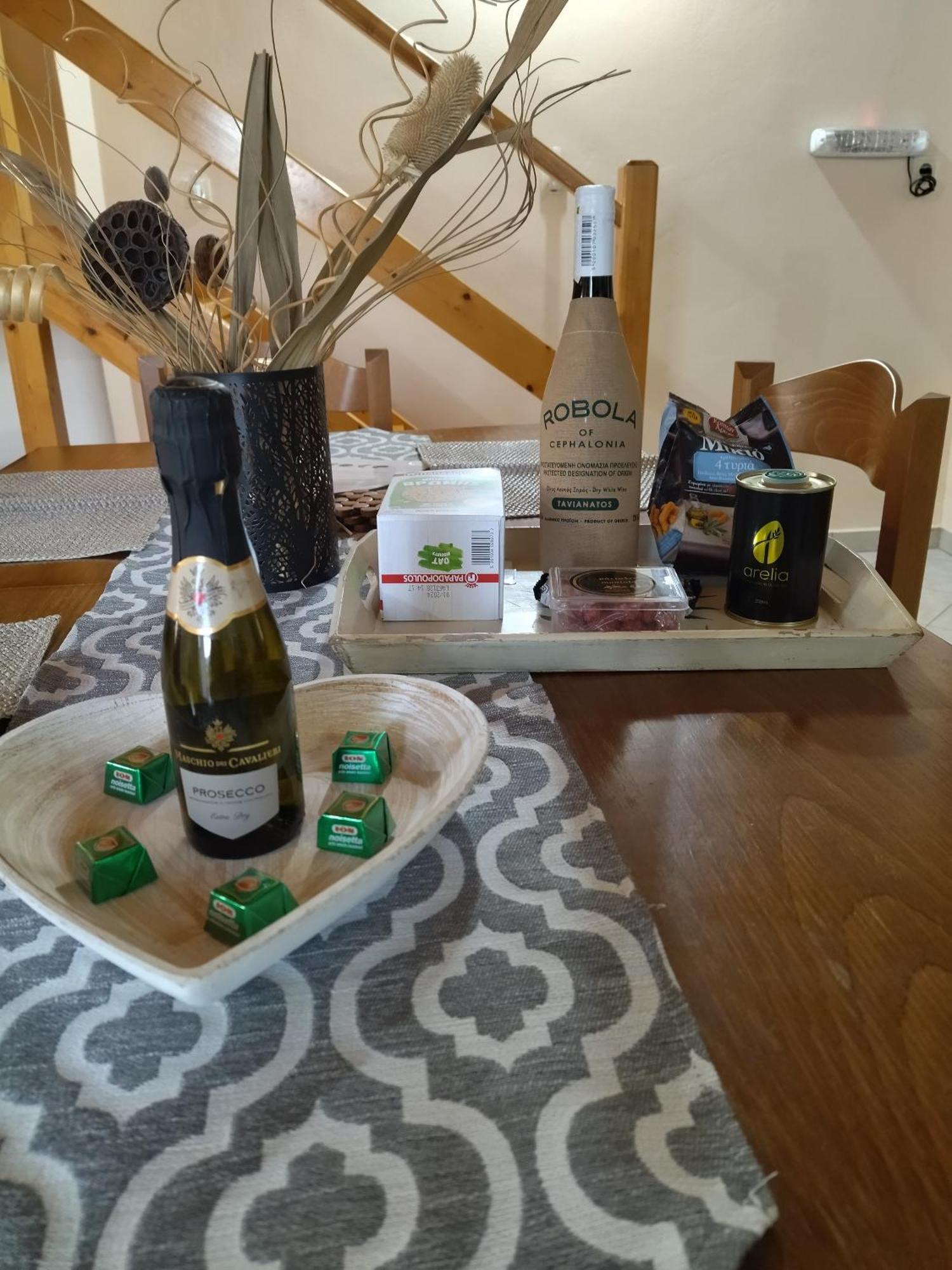Villa Serenity Vóvikes Екстериор снимка