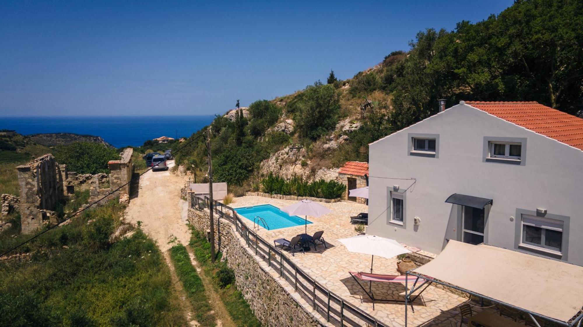 Villa Serenity Vóvikes Екстериор снимка